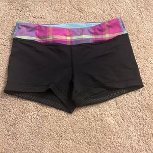 Iviva Workout Shorts